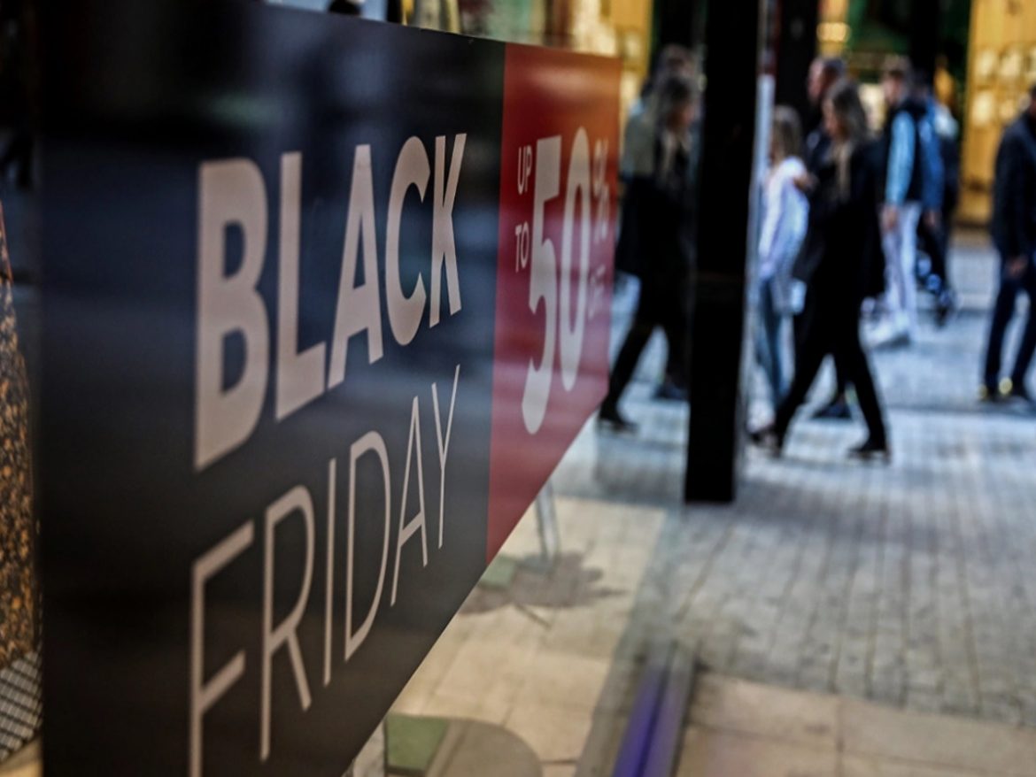 Λαμία: Δεν ήταν black Friday, ήταν…μαύρη Παρασκευή στην αγορά της πόλης