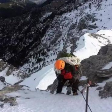 Όλυμπος: Αγωνία για τον εντοπισμό του ορειβάτη - Δεν σταματούν οι προσπάθειες - Σηκώθηκε και Super Puma!