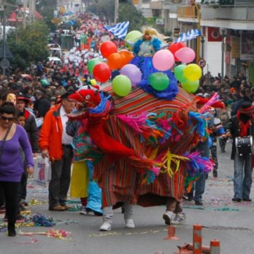 Το μικρόφωνο του Lamia Polis 87,7 στους πολίτες: Τι περιμένετε από το φετινό Καρναβάλι της Λαμίας;