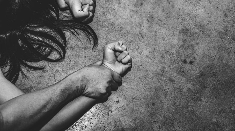 Σοκάρουν τα στοιχεία στην υπόθεση της 13χρονης μαθήτριας στη Βοιωτία που έπεσε θύμα βιασμού από 3 άτομα