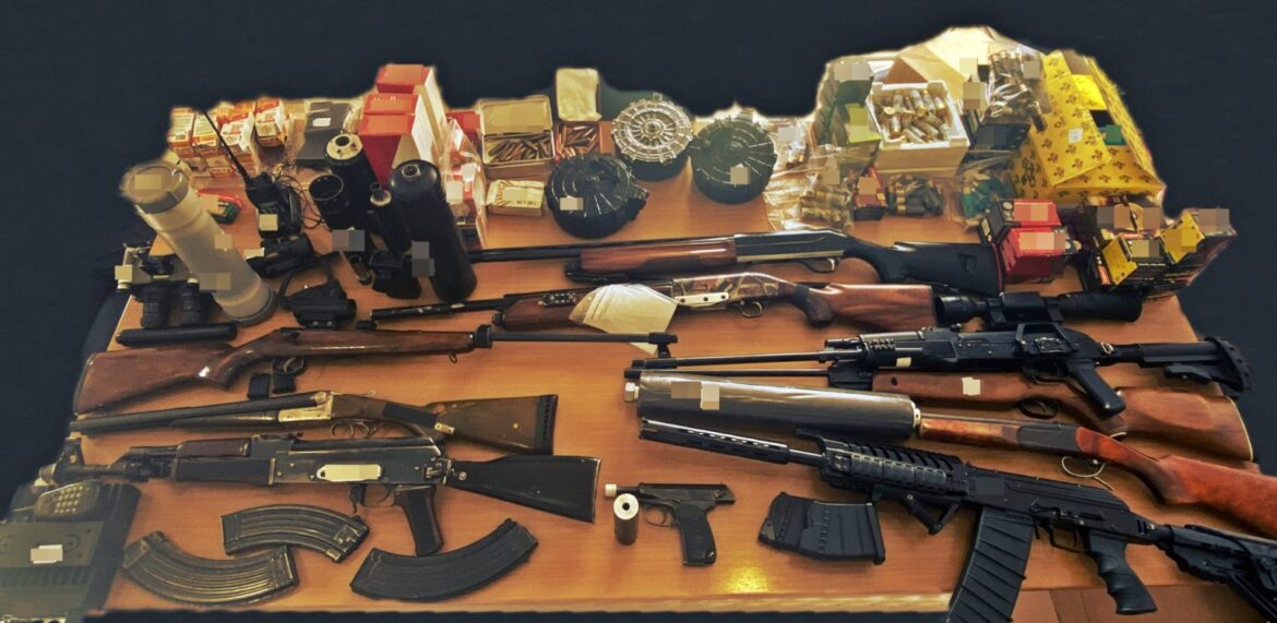 Φθιώτιδα: Συνελήφθη 63χρονος που έκανε “συλλογή” όπλων