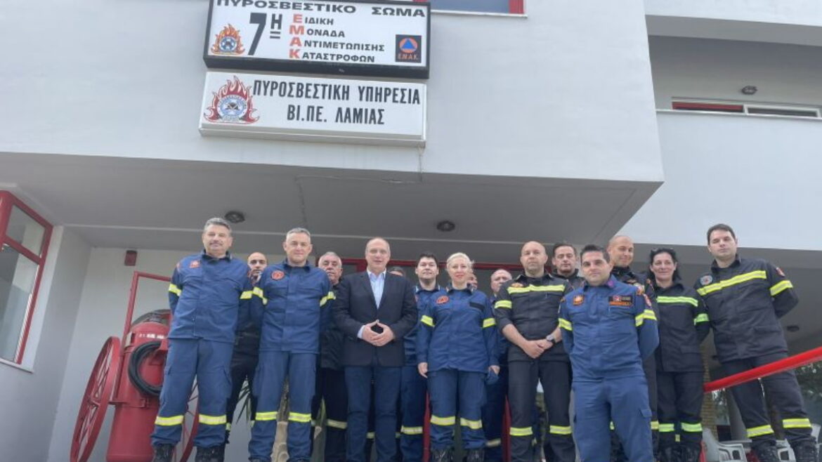 Σε ΚΕΥΠ, ΕΚΑΒ, Πυροσβεστική και Αστυνομία ο Γιάννης Οικονόμου