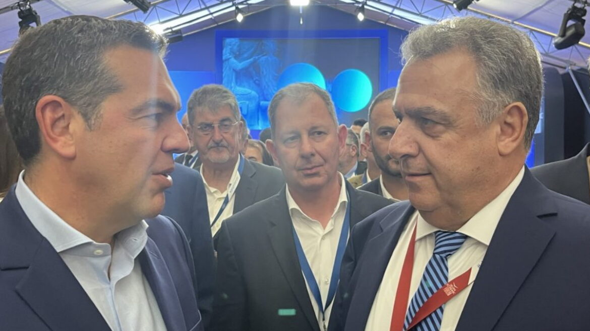 Στο Οικονομικό φόρουμ των Δελφών ο Νίκος Πάπουτσας