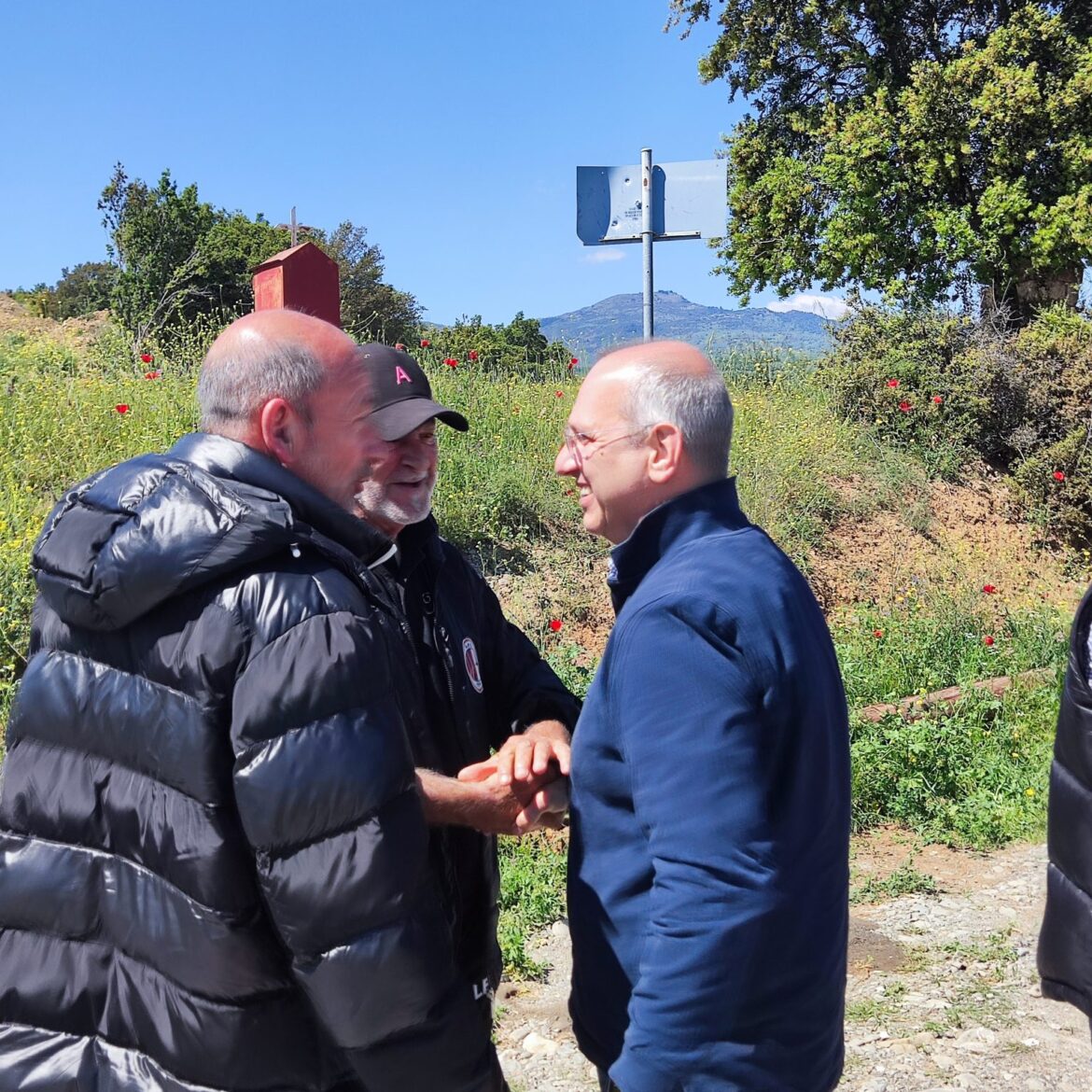 Γ. Οικονόμου: Κατά τη διάρκεια της τετραετίας αυτής προχώρησαν, δημοπρατήθηκαν ή εκπονούνται μελέτες, αρδευτικά έργα και εγγειοβελτιωτικές παρεμβάσεις για 180 χιλ. στρέμματα καλλιεργήσιμων εκτάσεων στο Νομό Φθιώτιδας