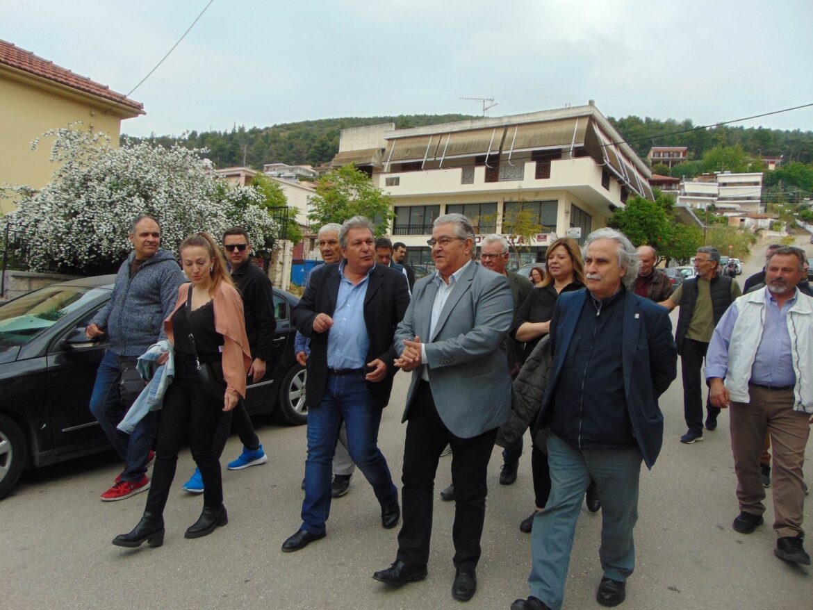Στη Στυλίδα ο Δημήτρης Κουτσούμπας - Αντριάνα Μπαφούτσου στον Lamia Polis: "Το μήνυμα που παίρνουμε από τους πολίτες είναι πολύ θετικό" (audio)