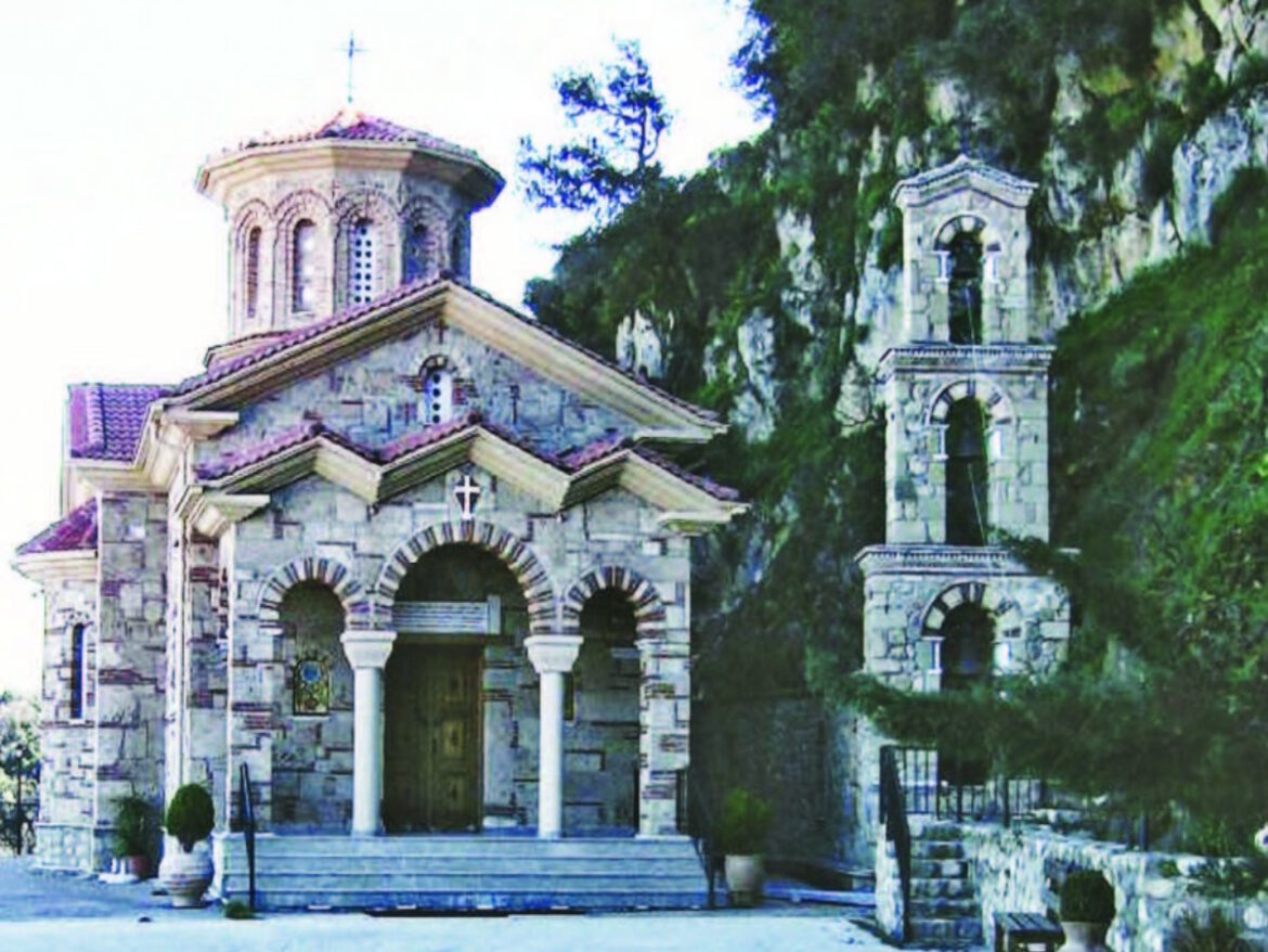 Υπάτη: Με Βυζαντινή λαμπρότητα τιμάται απόψε στην γενέτειρα του ο Άγιος Αθανάσιος ο Μετεωρίτης – Mini Bus για την μεταφορά των πιστών