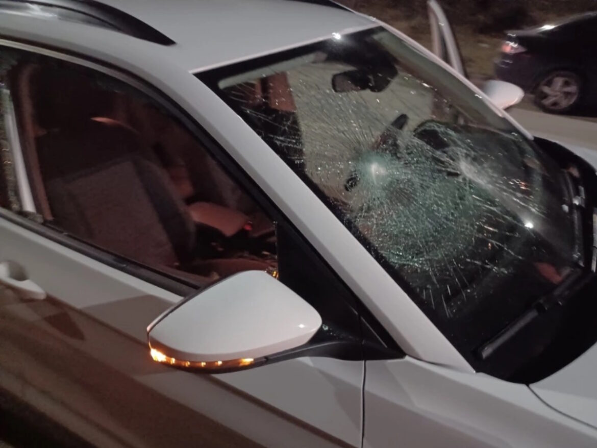 Λαμία: Άγνωστοι έσπασαν τα τζάμια στο αυτοκίνητο του Δημάρχου Λαμίας – φώτο