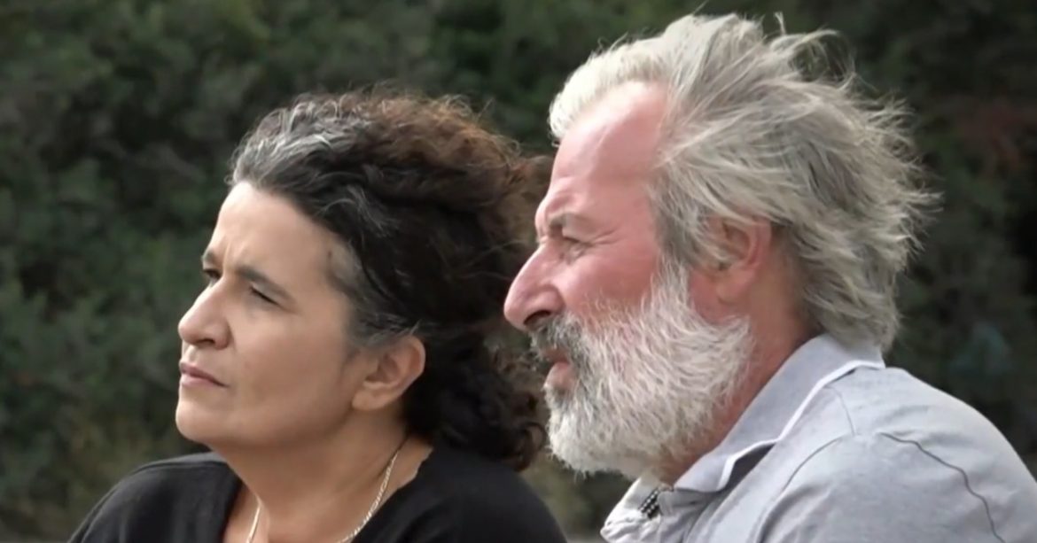 Φθιώτιδα – Αρκίτσα: “Πανηγυρική αθώωση” για το ζευγάρι που βρέθηκε άδικα στην φυλακή για τον φόνο του Γερμανού κυνηγού